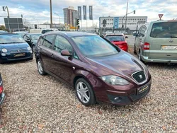 Rot Gebraucht 2009 Seat Altea Stylance Van / Kleinbus | 5.000 € (Etwas zu teuer)