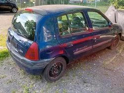 Blau Gebraucht 2000 Renault Clio II Limousine | 679 € (Guter Preis)