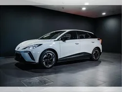 Weiß (metalliclackierung gegen aufpreis) Neu 2024 MG MG4 EV Kleinwagen | 33.312 € (Guter Preis)
