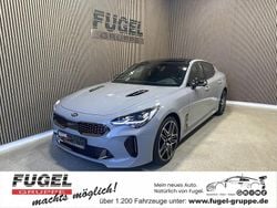 Silber Gebraucht 2021 Kia Stinger Kleinwagen | 39.999 € (Fairer Preis)