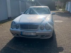 Silber Gebraucht 2000 Mercedes 230 Coupé | 2.199 €