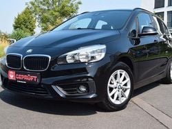 Schwarz Gebraucht 2016 BMW 218 Active Tourer Advantage Van / Kleinbus | 12.999 € (Fairer Preis)