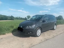 Grau Gebraucht 2019 Seat Alhambra Style Van / Kleinbus | 20.999 € (Superpreis)