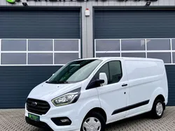 Weiß Gebraucht 2020 Ford Transit Custom Trend Van / Kleinbus | 13.990 € (Superpreis)