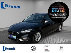 Midnight schwarz metallic (metallic) Gebraucht 2024 Seat Leon FR Kombi | 26.390 € (Teuer)
