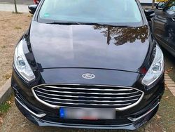 Schwarz Gebraucht 2020 Ford Galaxy Van / Kleinbus | 22.000 € (Etwas zu teuer)