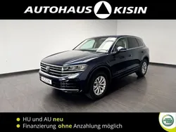 Blau Gebraucht 2024 VW Touareg Elegance SUV | 55.999 € (Superpreis)