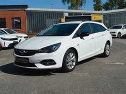 Weiß Gebraucht 2022 Opel Astra Kombi | 12.900 € (Superpreis)