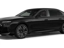 Schwarz Gebraucht 2024 BMW M760e Comfort Edition Limousine | 109.427 €