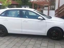 Weiß Gebraucht 2019 Hyundai i30 Select Limousine | 13.500 € (Fairer Preis)