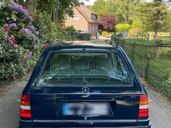 Blau Gebraucht 1991 Mercedes 320 Kombi | 11.990 €
