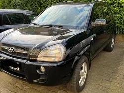 Schwarz Gebraucht 2008 Hyundai Tucson SUV | 4.800 € (Etwas zu teuer)