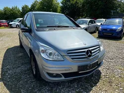 Silber Gebraucht 2006 Mercedes B180 Van / Kleinbus | 1.600 € (Guter Preis)
