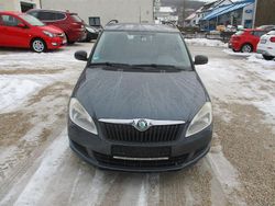 Grau Gebraucht 2010 Skoda Fabia Classic Kombi | 1.490 € (Fairer Preis)