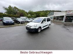 Weiß Gebraucht 2012 Citroën Berlingo Van / Kleinbus | 4.799 € (Fairer Preis)