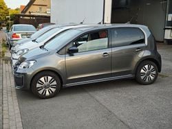 Grau Gebraucht 2023 VW e-up! Style Kleinwagen | 15.700 € (Superpreis)