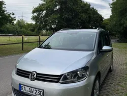 Silber Gebraucht 2011 VW Touran Comfortline Van / Kleinbus | 5.900 € (Superpreis)