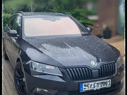 Schwarz Gebraucht 2019 Skoda Superb SportLine Kombi | 22.390 € (Superpreis)