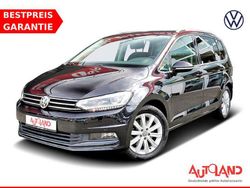 Schwarz Gebraucht 2018 VW Touran Highline Van / Kleinbus | 26.490 € (Teuer)