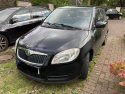 Schwarz Gebraucht 2009 Skoda Fabia Kleinwagen | 1.350 €