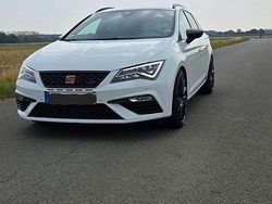 Weiß Gebraucht 2020 Cupra Leon Kombi | 22.999 € (Guter Preis)