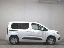 Weiß Gebraucht 2020 Opel Combo Life Edition Van / Kleinbus | 16.780 € (Guter Preis)