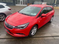 Rot Gebraucht 2017 Opel Astra Active Kombi | 10.900 € (Fairer Preis)