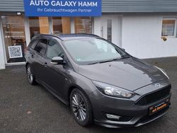 Grau Gebraucht 2018 Ford Focus ST-Line Kombi | 9.850 € (Guter Preis)