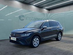 Schwarz Gebraucht 2024 VW Tiguan Allspace S SUV | 41.193 € (Teuer)