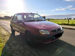 Rot Gebraucht 2001 Citroën Saxo Kleinwagen | 1.399 € (Etwas zu teuer)