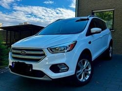 Weiß Gebraucht 2017 Ford Kuga SYNC Edition SUV | 13.200 € (Guter Preis)