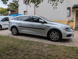 Grau Gebraucht 2019 Renault Mégane GrandTour Kombi | 9.150 € (Superpreis)