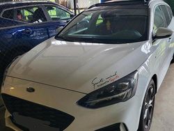 Weiß Gebraucht 2021 Ford Focus ST-Line Kombi | 16.500 € (Fairer Preis)