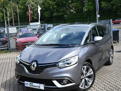 Grau Gebraucht 2017 Renault Grand Scénic IV Intens Van / Kleinbus | 12.989 € (Fairer Preis)