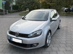 Silber Gebraucht 2009 VW Golf VI Highline Limousine | 5.250 € (Guter Preis)