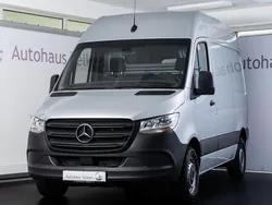 Lackfarbe iridiumsilber mb 977 Gebraucht 2021 Mercedes Sprinter Van | 20.890 € (Superpreis)