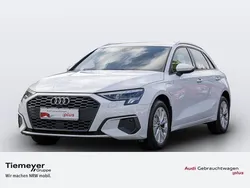 Weiß Gebraucht 2023 Audi A3 Sportback e-tron Business Limousine | 27.690 € (Fairer Preis)
