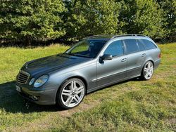 Grau Gebraucht 2007 Mercedes E280 Avantgarde Kombi | 4.200 € (Teuer)