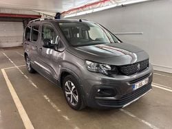 Grau Gebraucht 2020 Peugeot Rifter GT-line Van / Kleinbus | 14.875 € (Guter Preis)