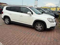 Weiß Gebraucht 2013 Chevrolet Orlando Van / Kleinbus | 6.500 € (Fairer Preis)