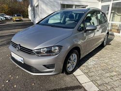 Tungsten silver Gebraucht 2015 VW Golf Sportsvan Comfortline Van / Kleinbus | 12.750 € (Fairer Preis)