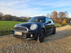 Schwarz Gebraucht 2011 Mini ONE Kleinwagen | 5.290 € (Etwas zu teuer)
