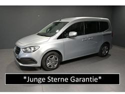 Helvinsilber metallic Gebraucht 2024 Mercedes T180 Style Van / Kleinbus | 25.270 € (Guter Preis)