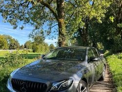 Grau Gebraucht 2019 Mercedes E220 Limousine | 26.000 € (Guter Preis)
