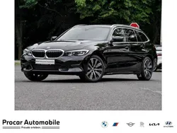 Schwarz Gebraucht 2022 BMW 320 Sport Line Kombi | 24.999 € (Guter Preis)