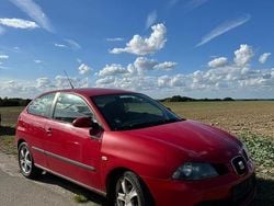 Rot Gebraucht 2007 Seat Ibiza Kleinwagen | 1.100 € (Guter Preis)