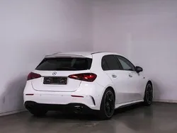 Weiß Gebraucht 2024 Mercedes A35 AMG AMG Limousine | 42.340 € (Guter Preis)