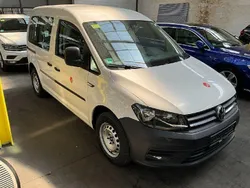 Weiss Gebraucht 2019 VW Caddy Van / Kleinbus | 17.590 € (Fairer Preis)
