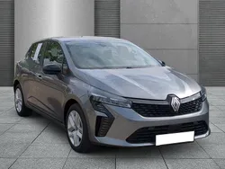 Dolomitgrau Neu 2025 Renault Clio V Evolution Kleinwagen | 17.240 € (Superpreis)