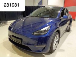 Deep blue (metallic) Gebraucht 2022 Tesla Model Y Long Range AWD SUV | 36.450 € (Fairer Preis)